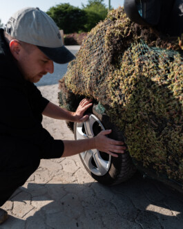 BarneLAB Beteiligungswerkstatt Wunstorf zukunftsfähige Mobilität Barnestraße Verkehrswende Anwohner Vorbote der Mobilitätswende Kunst Kunstinstallation Autos